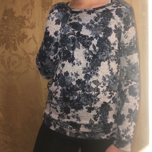 Blue floral print sweater - Picture 1 of 2
